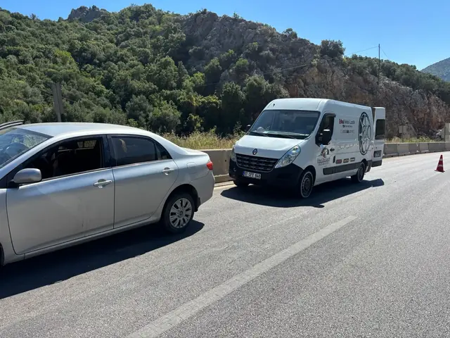 Açık yolda araç lastiği değişimi