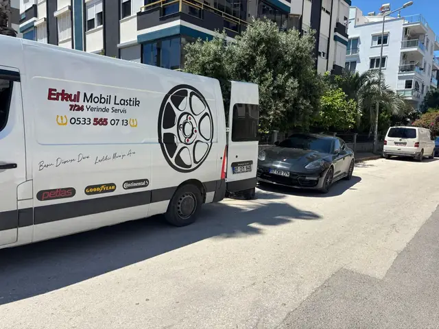 Site içinde yerinde lastik servisi